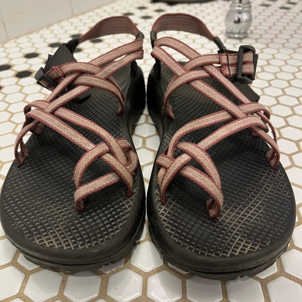 Pink Two-strap Toe Loop Chacos